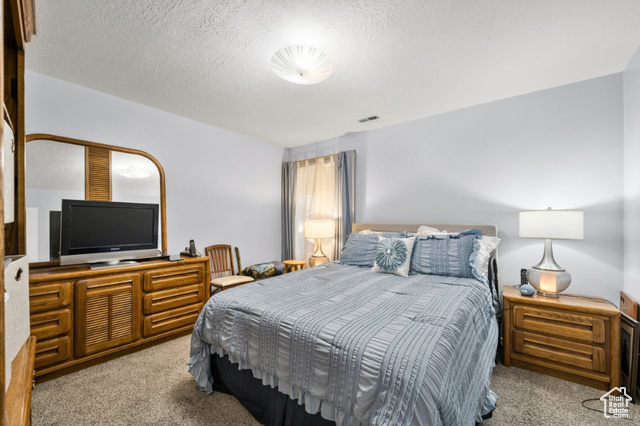 Photo 8 for MLS #2118419 at 325 E 2550 North #13
