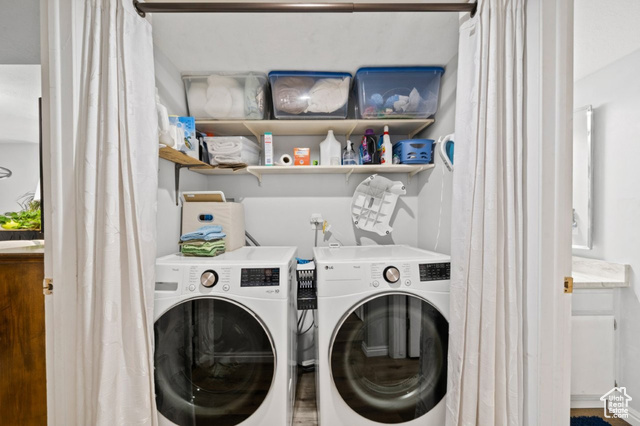 Photo 4 for MLS #2118419 at 325 E 2550 North #13