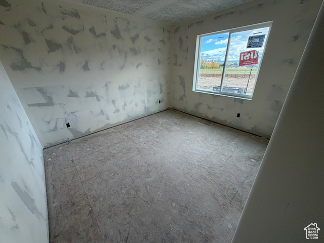 Photo 19 for MLS #2118424 at 710 E 2475 North