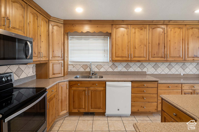 Photo 18 for MLS #2118431 at 2636 W Jody St