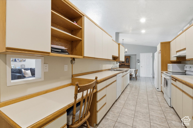 Photo 11 for MLS #2118433 at 360 E 11600 North