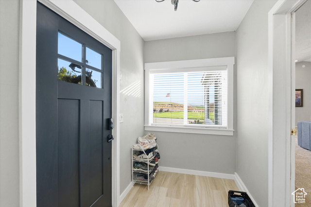 Photo 4 for MLS #2118433 at 360 E 11600 North