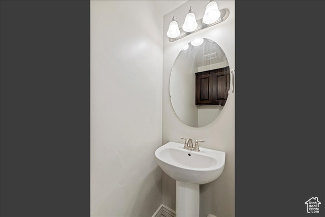 Photo 10 for MLS #2118439 at 1805 W 675 North