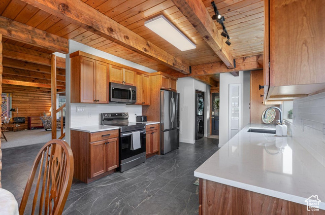 Photo 28 for MLS #2118455 at 82 N 400 West