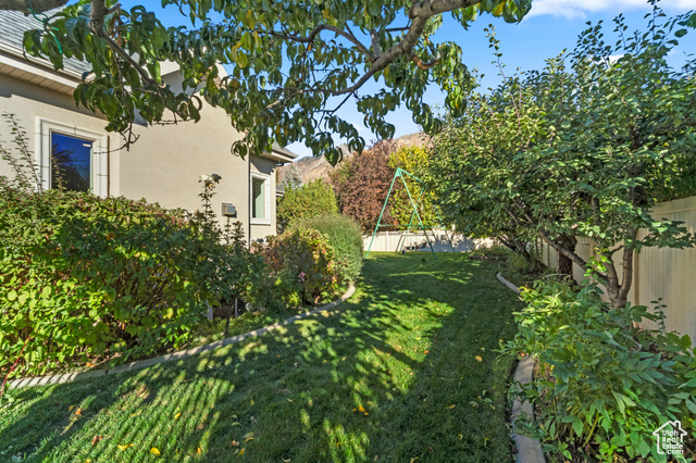 Photo 99 for MLS #2118458 at 909 S Ridge Ln