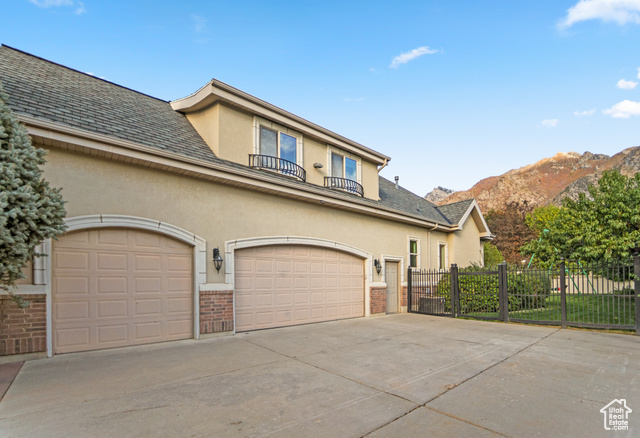 Photo 4 for MLS #2118458 at 909 S Ridge Ln