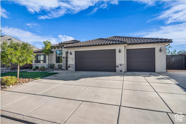 Photo 2 for MLS #2118461 at 428 E Steeplechase Rd