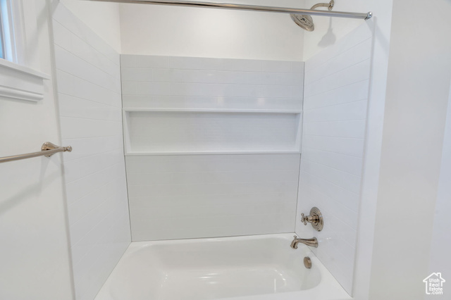 Photo 13 for MLS #2118470 at 5628 W Hawthorn Ln #8