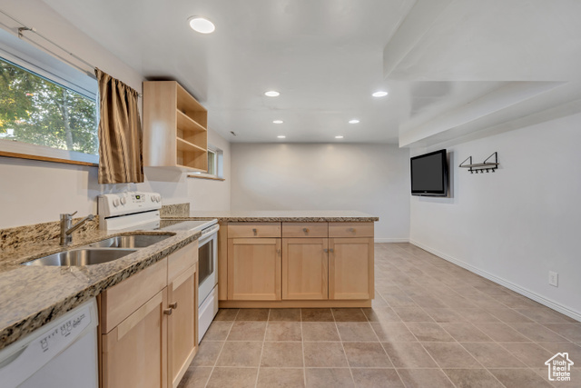 Photo 20 for MLS #2118473 at 1261 E Sandra Cir