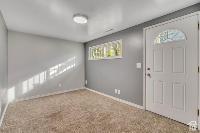 Photo 17 for MLS #2118473 at 1261 E Sandra Cir