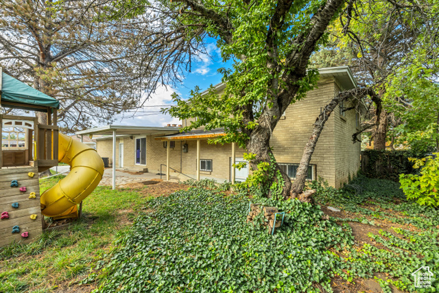 Photo 28 for MLS #2118473 at 1261 E Sandra Cir