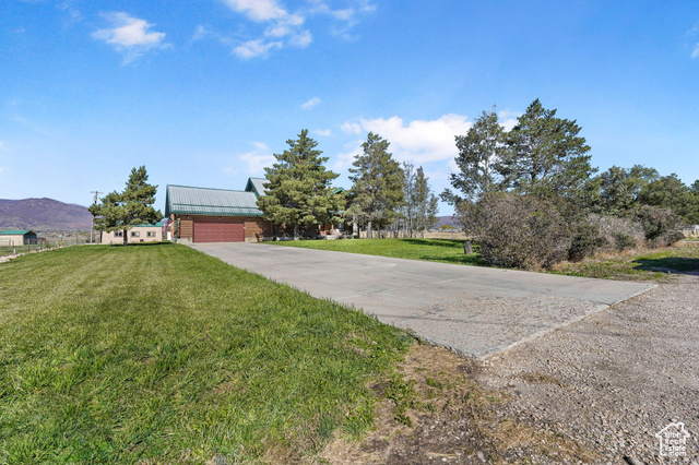 Photo 2 for MLS #2118476 at 1760 W 3000 South