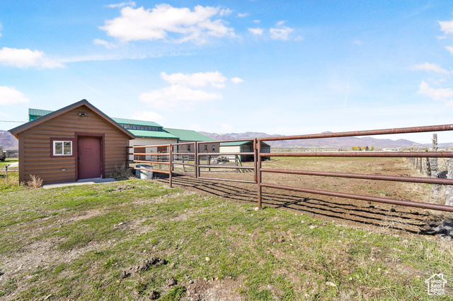 Photo 18 for MLS #2118476 at 1760 W 3000 South