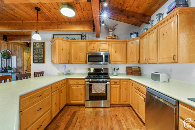 Photo 8 for MLS #2118476 at 1760 W 3000 South