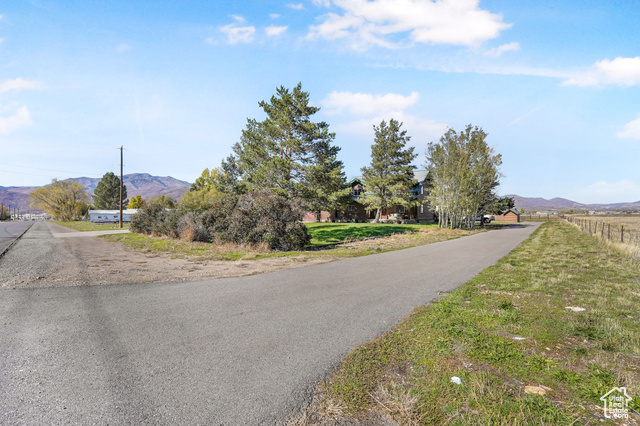 Photo 3 for MLS #2118476 at 1760 W 3000 South