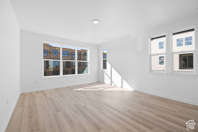 Photo 8 for MLS #2118485 at 6811 W Pine Trail Ln #302
