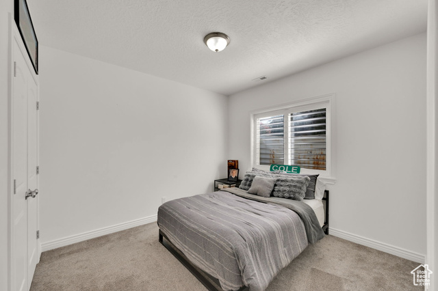 Photo 37 for MLS #2118491 at 686 Wellington Dr