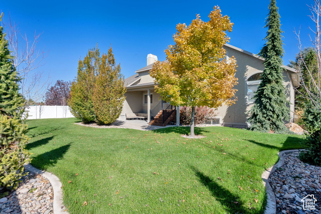 Photo 9 for MLS #2118491 at 686 Wellington Dr