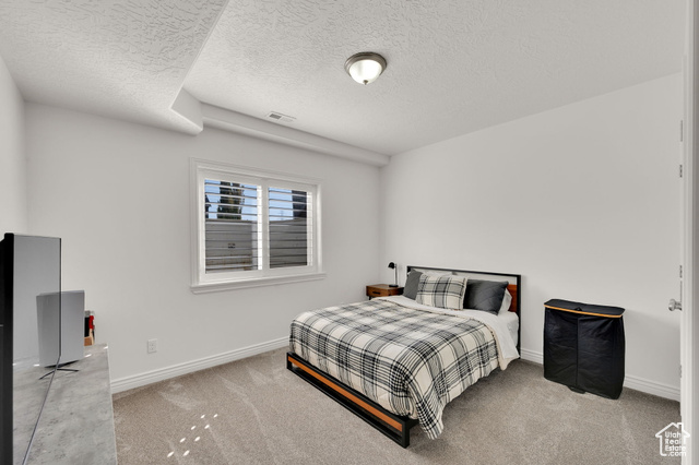 Photo 36 for MLS #2118491 at 686 Wellington Dr