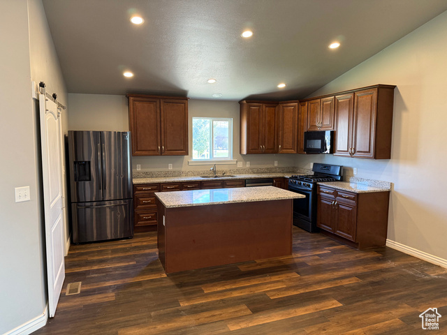 Photo 3 for MLS #2118500 at 2314 E Weeping Willow Way