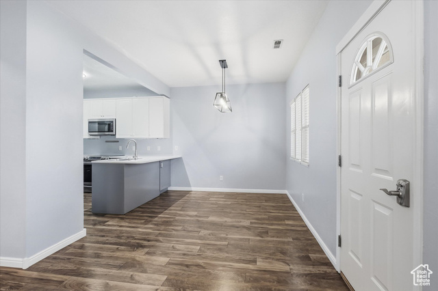 Photo 5 for MLS #2118501 at 1565 N 565 West #101