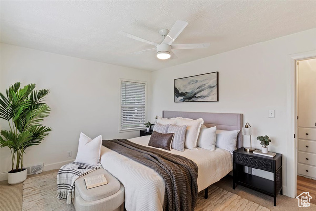 Photo 9 for MLS #2118504 at 1419 36th St