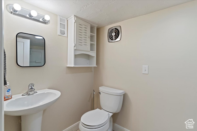 Photo 14 for MLS #2118504 at 1419 36th St