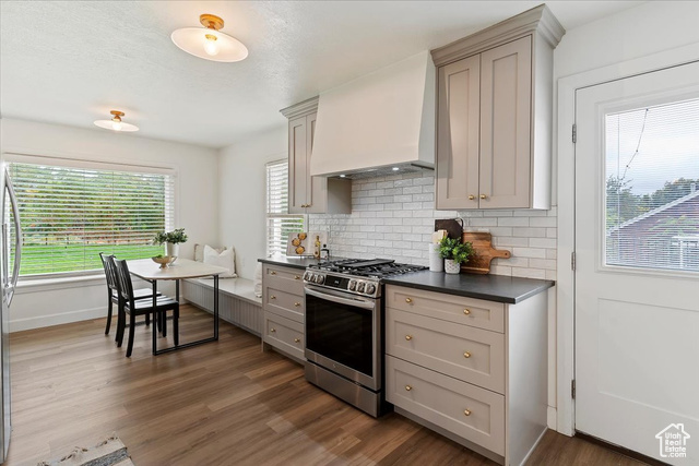 Photo 7 for MLS #2118504 at 1419 36th St