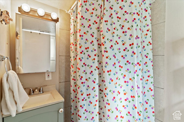 Photo 24 for MLS #2118505 at 1175 S 300 East