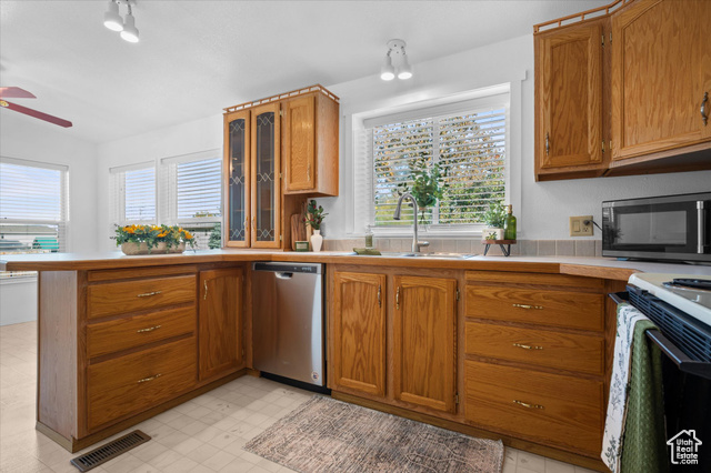 Photo 6 for MLS #2118506 at 528 E 300 South