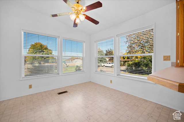 Photo 10 for MLS #2118506 at 528 E 300 South