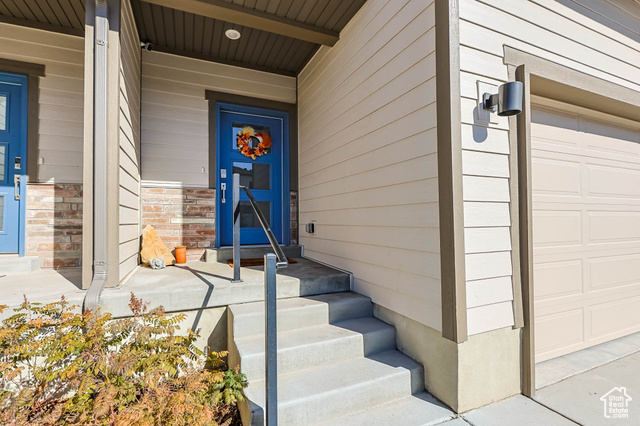 Photo 2 for MLS #2118507 at 2248 N Canal View Ln