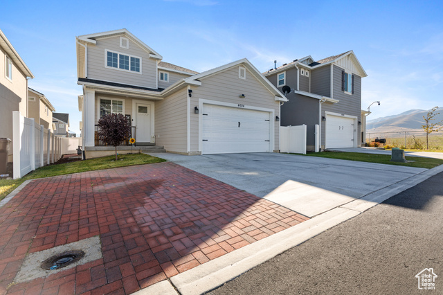 Photo 2 for MLS #2118509 at 4694 E Lake Corner Dr