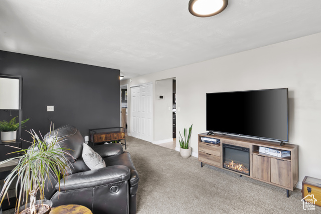 Photo 4 for MLS #2118516 at 5326 S 2675 West