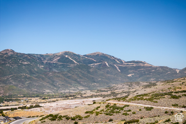 Photo 3 for MLS #2118532 at 1343 E Coyote View Cir #239