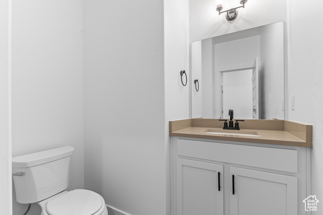 Photo 9 for MLS #2118540 at 1451 Electric Ave