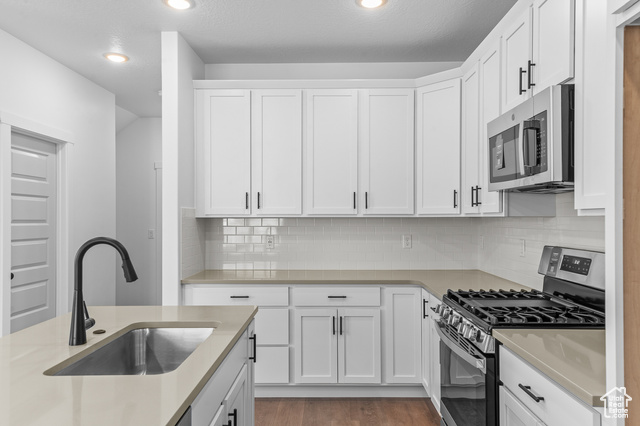 Photo 7 for MLS #2118540 at 1451 Electric Ave