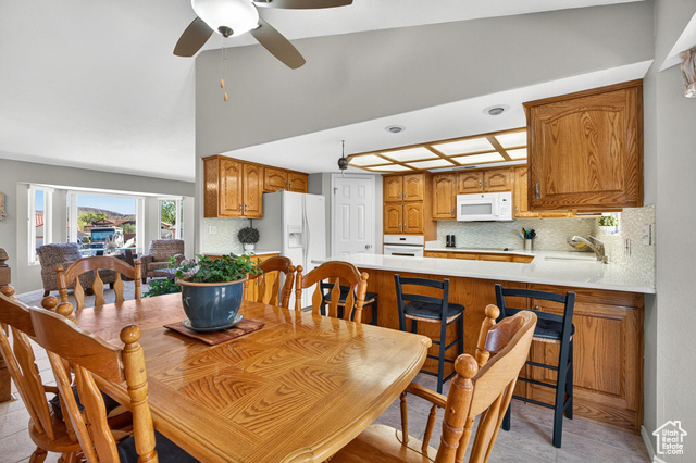 Photo 9 for MLS #2118546 at 1045 Hemlock Cir