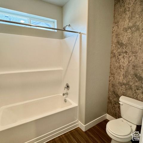Photo 12 for MLS #2118551 at 884 N Van Dyne Dr #E304