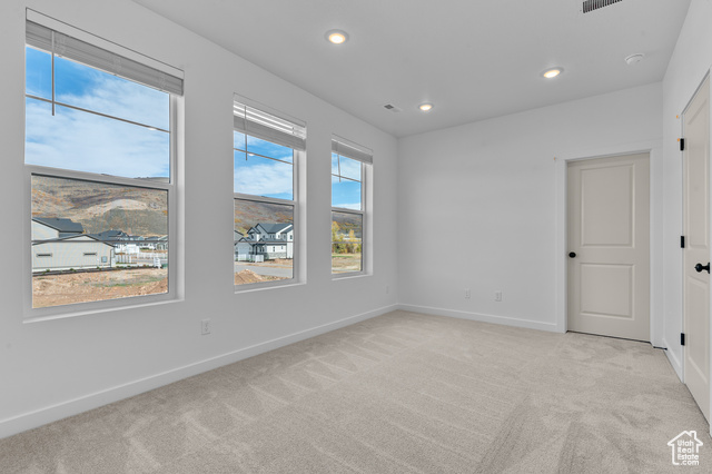 Photo 12 for MLS #2118552 at 1443 Electric Ave