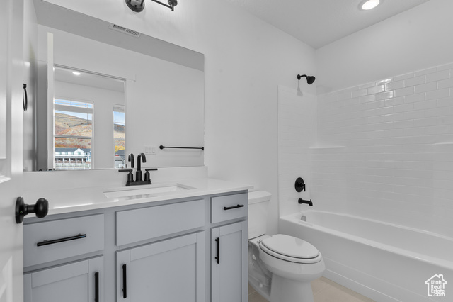 Photo 13 for MLS #2118552 at 1443 Electric Ave