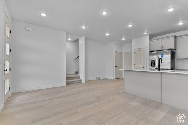 Photo 4 for MLS #2118552 at 1443 Electric Ave