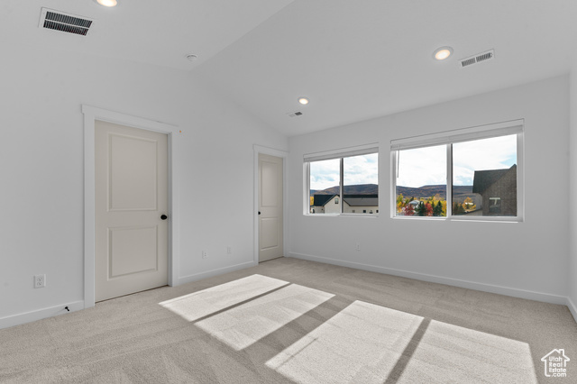 Photo 14 for MLS #2118552 at 1443 Electric Ave