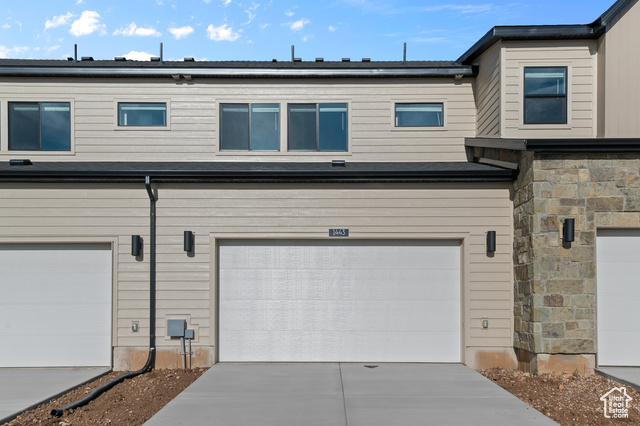 Photo 18 for MLS #2118552 at 1443 Electric Ave
