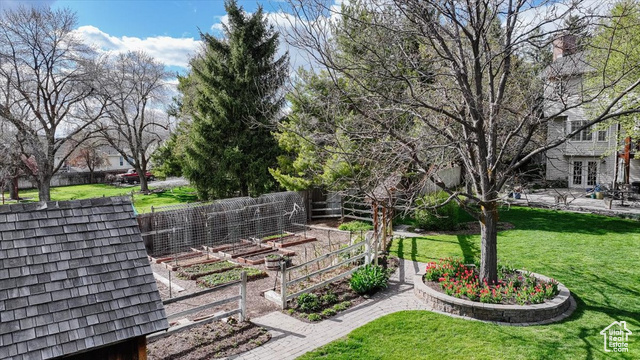 Photo 17 for MLS #2118553 at 770 Orchard Dr