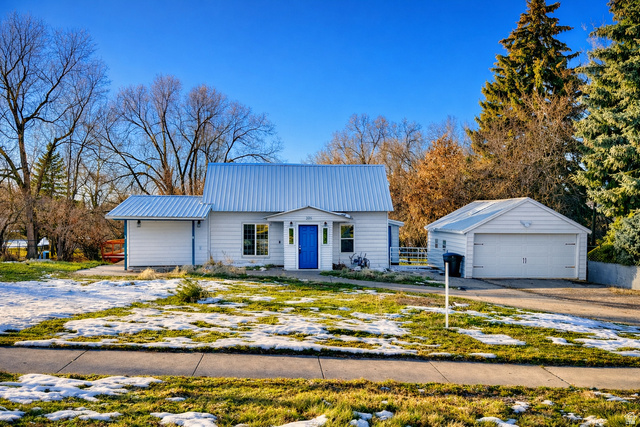 Main photo for 295 S Main St