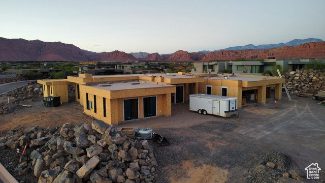 View photos for 2832 W Shoshoni MLS #2118560 - 2832 W Shoshoni