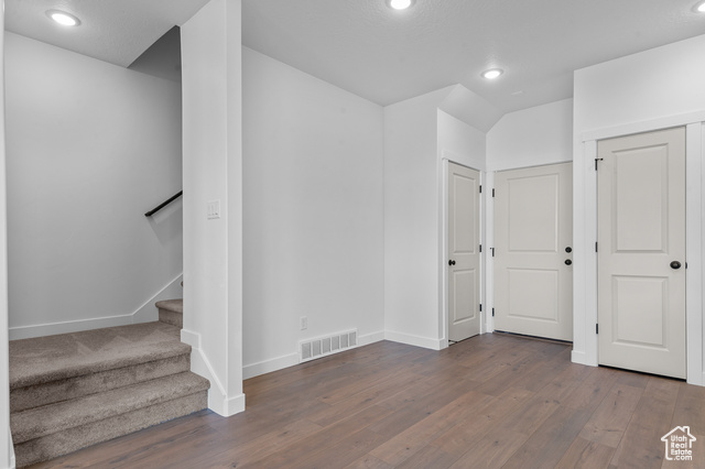 Photo 5 for MLS #2118561 at 1437 Electric Ave