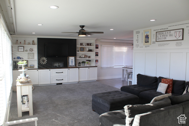 Photo 4 for MLS #2118563 at 165 E Center