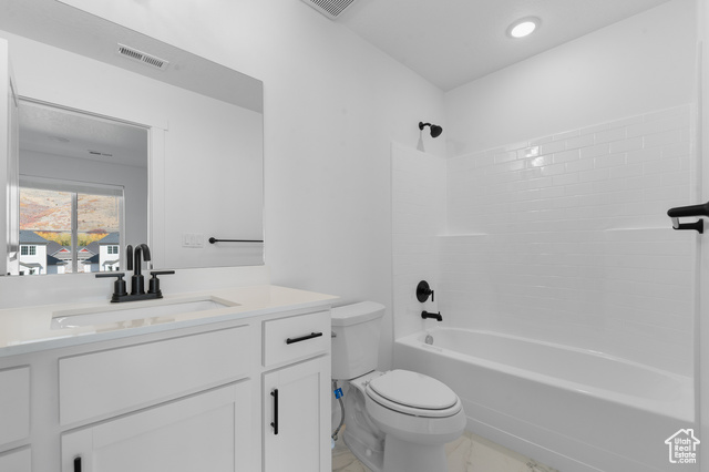 Photo 17 for MLS #2118566 at 1433 Electric Ave